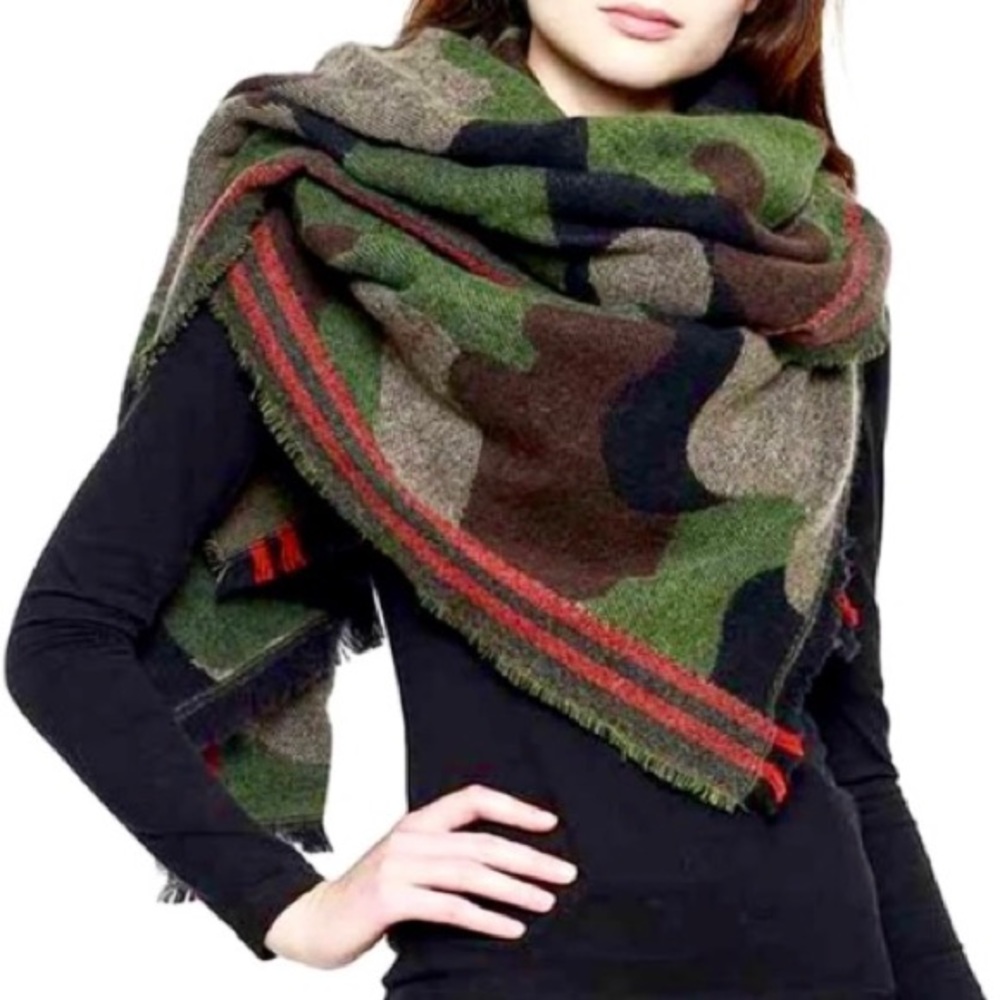 Camo Oversize Knit Wrap Scarf